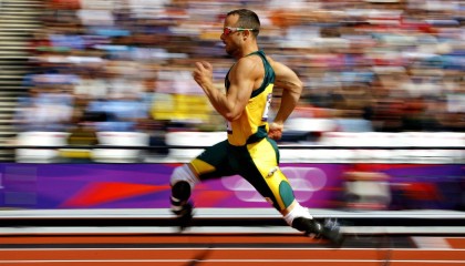 ky体育平台-快船在比赛关键时刻发力，连续得分拉开分差，最终战胜敌手，迎来三连胜！