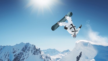 开云集团中国官网-【攻防技巧】马克·塞尔比的“钢铁长城”战术详解，钢铁长城下一句是什么